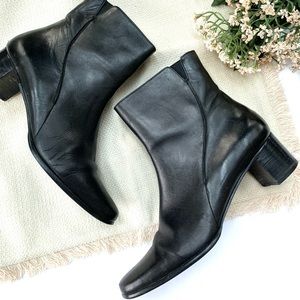 Vaneli | Black Square Toe Block Heels 8.5